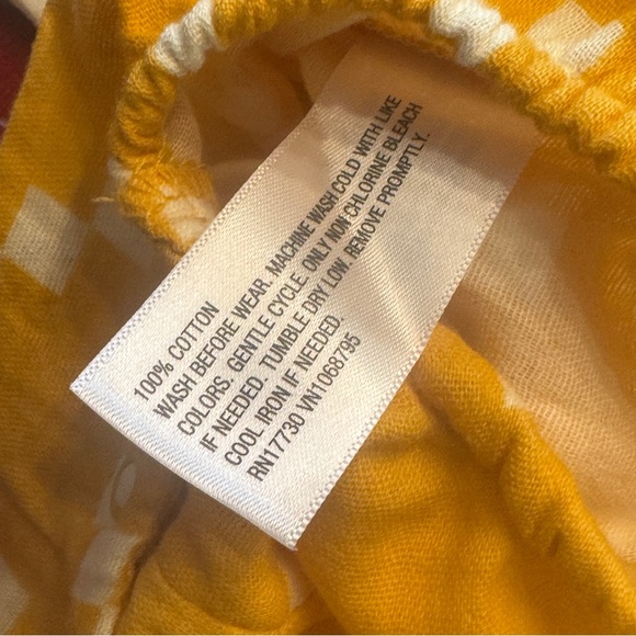 Lot of Various Sizes NWT Girl's Baby Clothes Onesies, Overalls, and Shorts - Picture 9 of 16